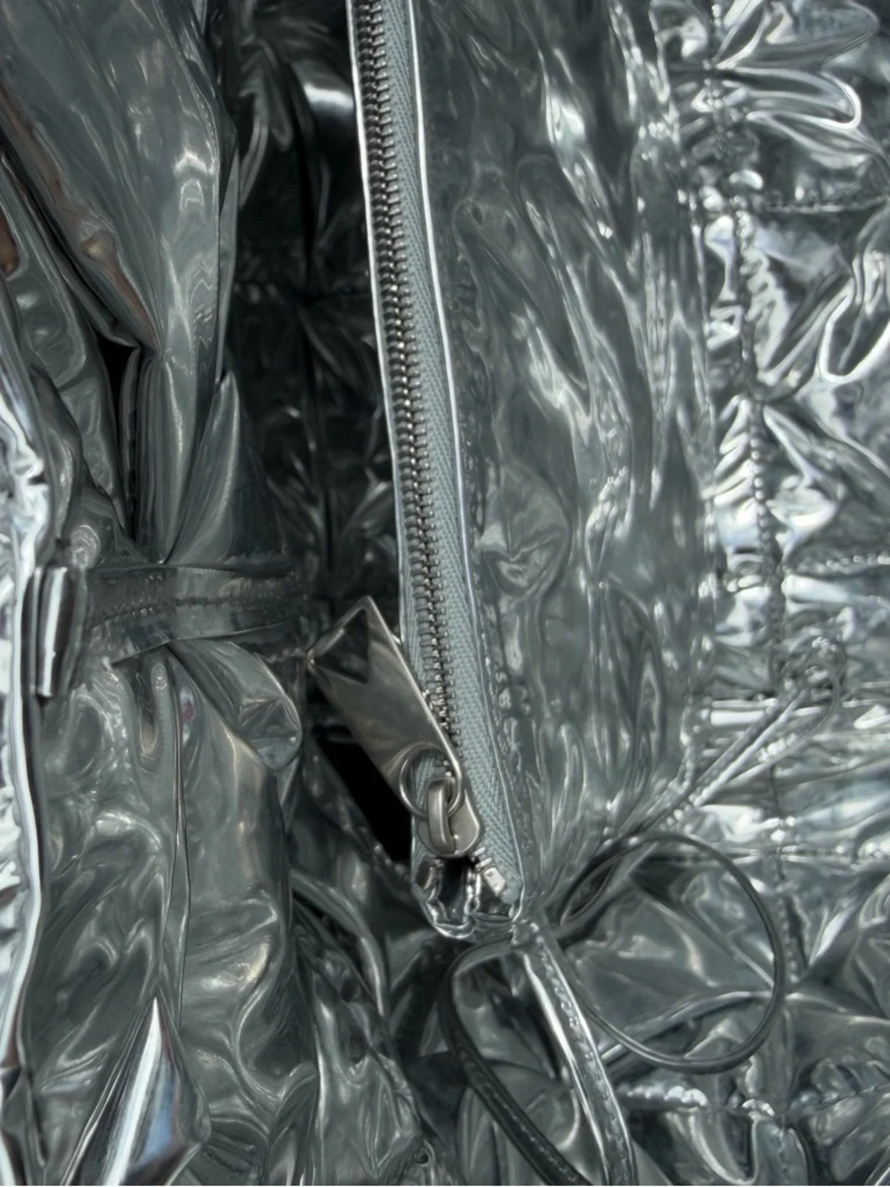 NWT Bottega Veneta Metallic Silver Intrecciato Padded Tote